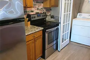 105 Mill Pond Ct SE, Smyrna, GA 30082 - Photo 5