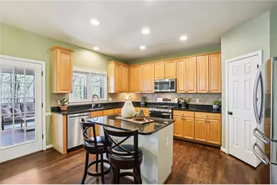 2690 Stonehill Way, Cumming, GA 30041 - Photo 7