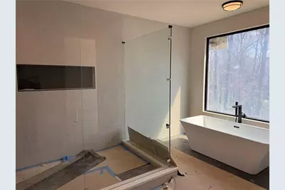 4585 Mystic Drive NE, Atlanta, GA 30342 - Photo 27