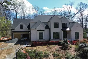 4585 Mystic Dr NE, Atlanta, GA 30342 - Photo 3