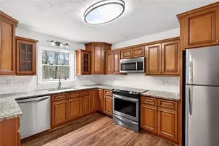 1560 Sundale Dr, Lawrenceville, GA 30046 - Photo 7