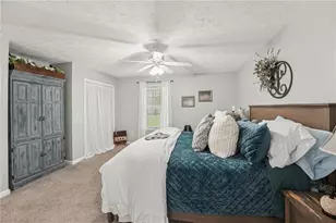 6471 Forsyth Dr, Cumming, GA 30028 - Photo 15