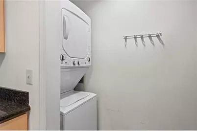 3481 Lakeside Drive NE #902, Atlanta, GA 30326 - Photo 17