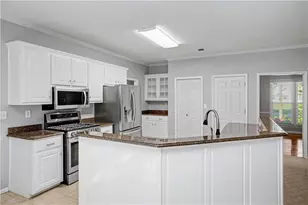 217 Windermere Cir, Newnan, GA 30265 - Photo 7