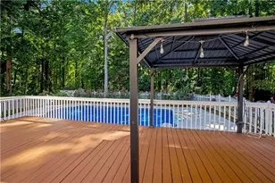 217 Windermere Cir, Newnan, GA 30265 - Photo 17