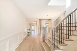 11875 Aspen Forest Dr, Alpharetta, GA 30005 - Photo 3