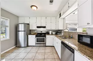 5375 Kirk Dr, Atlanta, GA 30349 - Photo 3