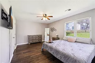 5375 Kirk Dr, Atlanta, GA 30349 - Photo 9