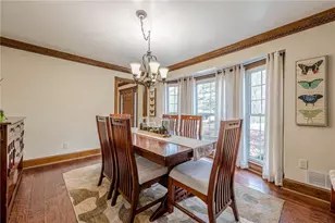 220 Saddle Lake Dr, Roswell, GA 30076 - Photo 13