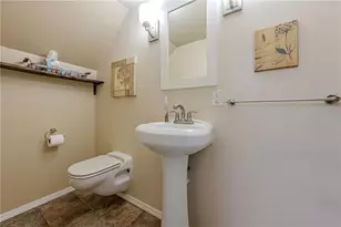 220 Saddle Lake Dr, Roswell, GA 30076 - Photo 45