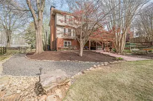 220 Saddle Lake Dr, Roswell, GA 30076 - Photo 67