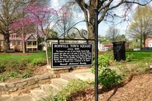 220 Saddle Lake Dr, Roswell, GA 30076 - Photo 95