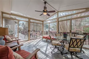 220 Saddle Lake Dr, Roswell, GA 30076 - Photo 3