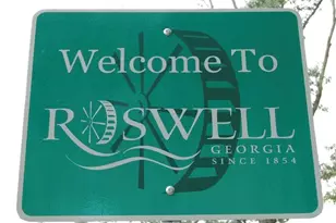 220 Saddle Lake Dr, Roswell, GA 30076 - Photo 89