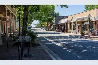 220 Saddle Lake Drive, Roswell, GA 30076 - Photo 93