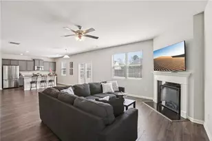 613 Sturbridge Ct, McDonough, GA 30253 - Photo 3