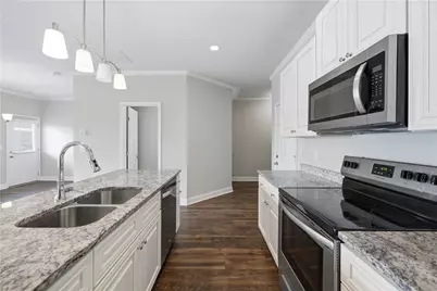 327 Cashes Court, Lilburn, GA 30047 - Photo 9