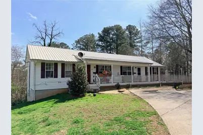 145 E Killian Street, Canton, GA 30114 - Photo 1