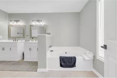 4605 Creek Bluff Drive, Sugar Hill, GA 30518 - Photo 19