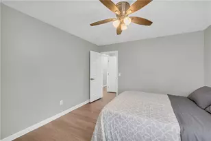 4605 Creek Bluff Dr, Sugar Hill, GA 30518 - Photo 23