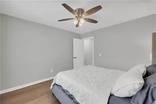 4605 Creek Bluff Dr, Sugar Hill, GA 30518 - Photo 27