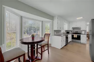 4605 Creek Bluff Dr, Sugar Hill, GA 30518 - Photo 13