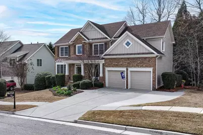 7630 Tenspeed Court, Flowery Branch, GA 30542 - Photo 3