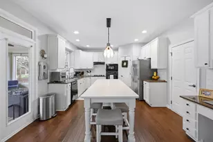 7630 Tenspeed Ct, Flowery Branch, GA 30542 - Photo 9