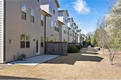 8320 Village Place, Suwanee, GA 30024 - Photo 51