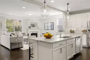 8320 Village Pl, Suwanee, GA 30024 - Photo 7