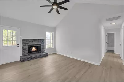 301 Jonaquil Avenue, Auburn, GA 30011 - Photo 13