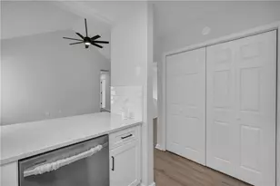 301 Jonaquil Ave, Auburn, GA 30011 - Photo 19