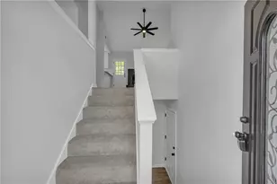 301 Jonaquil Ave, Auburn, GA 30011 - Photo 9