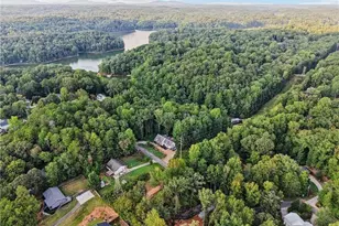 3662 Lakeview Dr, Gainesville, GA 30501 - Photo 37