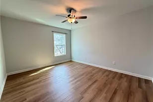 3662 Lakeview Dr, Gainesville, GA 30501 - Photo 25