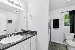 3662 Lakeview Dr, Gainesville, GA 30501 - Photo 27