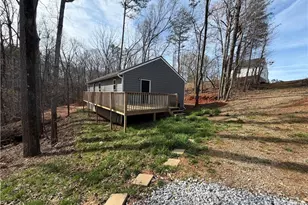 3662 Lakeview Dr, Gainesville, GA 30501 - Photo 39