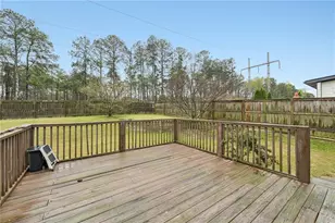 531 Shyrewood Dr, Lawrenceville, GA 30043 - Photo 27