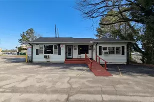 3228 Lusk Dr, Smyrna, GA 30080 - Photo 1