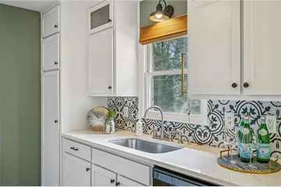 3316 Trent Court, Decatur, GA 30033 - Photo 9