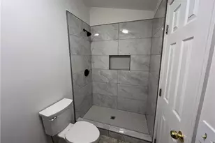 1260 Della Way, Lawrenceville, GA 30043 - Photo 11