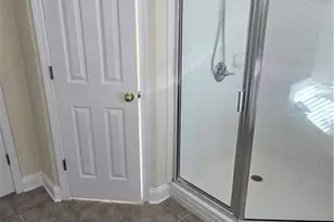 1550 Heatherglade Ln, Lawrenceville, GA 30045 - Photo 29