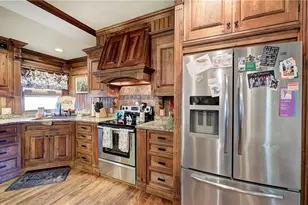 224 Hillcrest Dr, Calhoun, GA 30701 - Photo 15