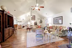 224 Hillcrest Dr, Calhoun, GA 30701 - Photo 13