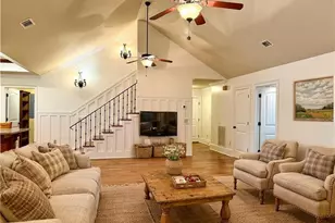 224 Hillcrest Dr, Calhoun, GA 30701 - Photo 17