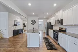 825 Athena Bnd, Fairburn, GA 30213 - Photo 5