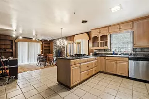 2897 Branchwood Dr, Atlanta, GA 30344 - Photo 15