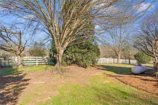 220 McKenzie Bridge Rd, Carrollton, GA 30116 - Photo 69