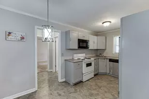 698 Melinda Dr, Winder, GA 30680 - Photo 13