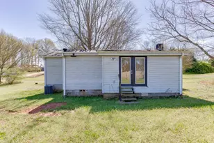 698 Melinda Dr, Winder, GA 30680 - Photo 33